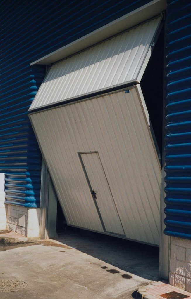 puerta automatica nave industrial (1)